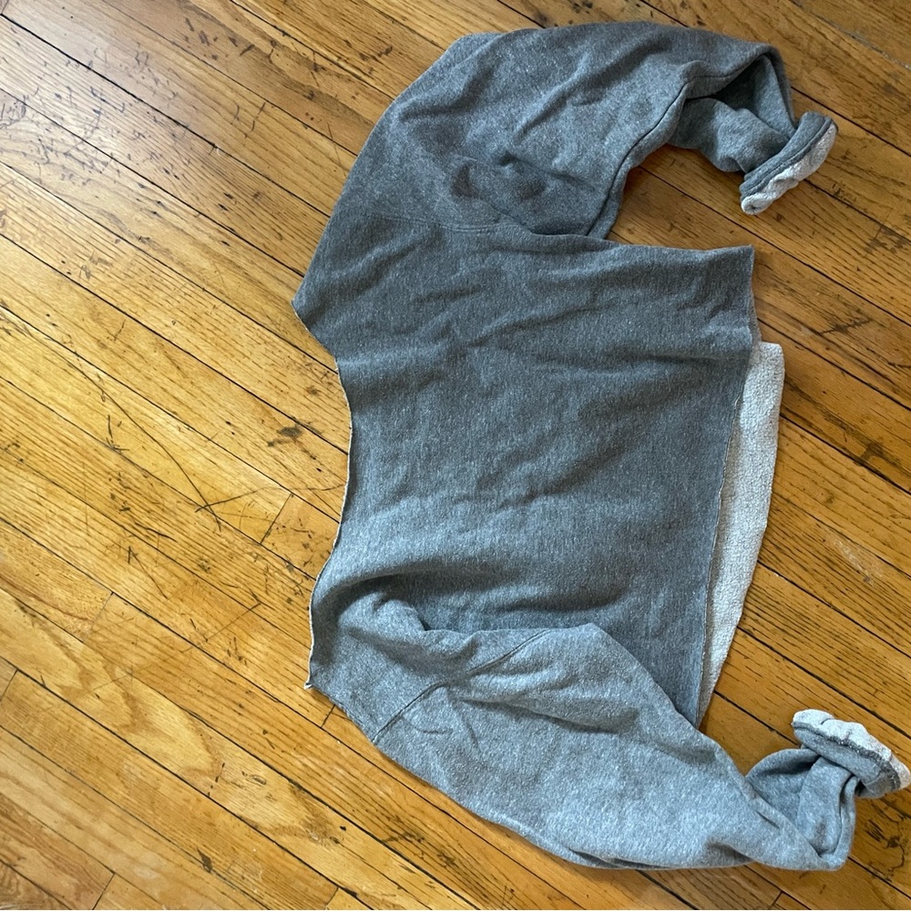 Gray Butler Cropped Sweatshirt - Picture 2 of 2